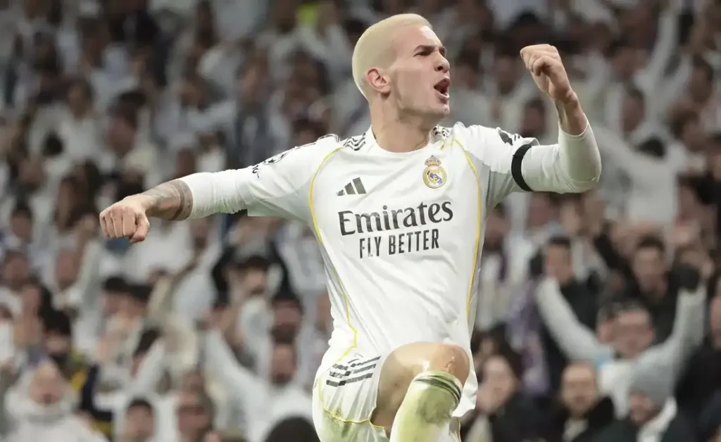فرانكو ماستانتونو - صراع الإعارة يشتد: فياريال يقترب من ضم نجم ريال مدريد ماستانتونو هذا…