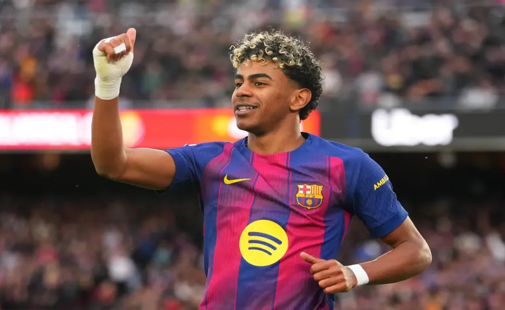 برشلونة - فليك يكشف تفاصيل تجديد عقده ويؤكد: دوري أبطال أوروبا هدفنا الأسمى