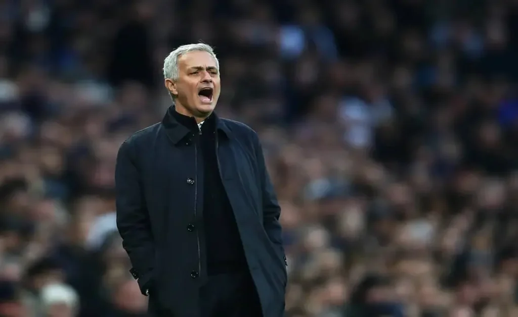 جوزيه مورينيو ريال مدريد - عودة مورينيو لريال مدريد: تحديات كبرى ومشروع استعادة الأمجاد